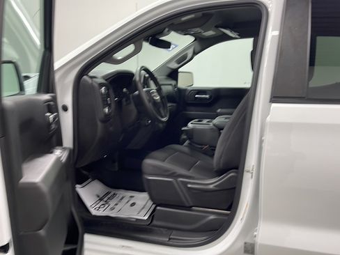 Used 2023 GMC Sierra 1500 Pro w/ Graphite Edition AWD/4WD image 2