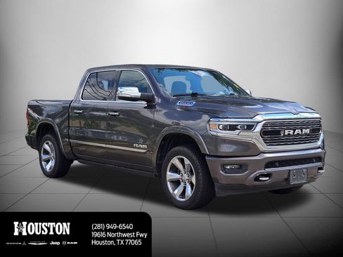 Used 2020 RAM 1500 Limited w/ Body Color Bumper Group AWD/4WD image 3