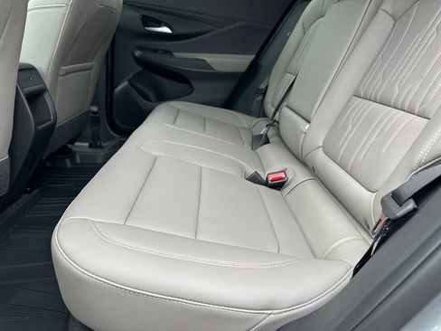 New 2026 Buick Envista Avenir image 21