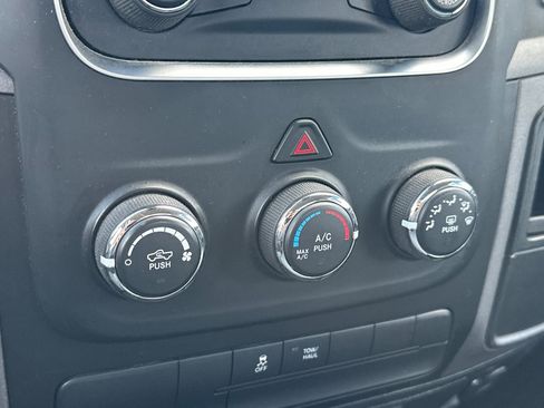 Certified 2019 RAM 1500 Tradesman w/ Popular Equipment Group image 18