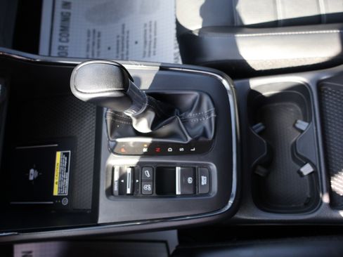 Used 2025 Honda CR-V EX-L image 26