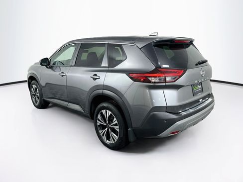 Used 2023 Nissan Rogue SV FWD image 5