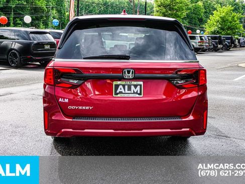 Used 2025 Honda Odyssey EX-L image 11