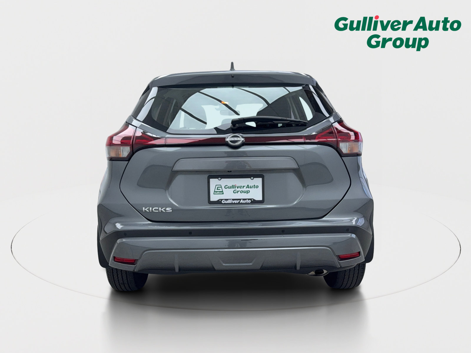 Used 2023 Nissan Kicks S FWD image 7