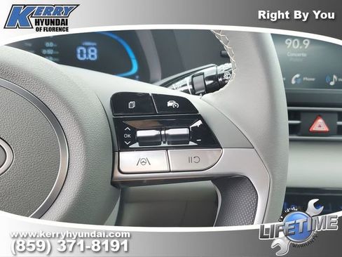 New 2026 Hyundai Elantra Sport FWD image 23