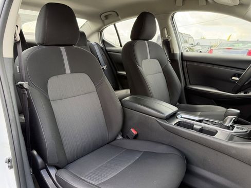 Used 2025 Nissan Sentra SV w/ All-Weather Package FWD image 24