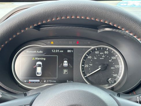 New 2025 Nissan Versa SR w/ Trunk Package image 23