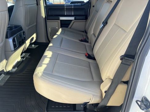 Used 2021 Ford F250 Lariat w/ Lariat Ultimate Package image 28