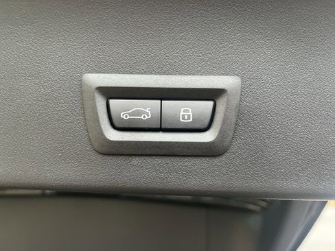 Used 2026 BMW X3 xDrive30 w/ M Sport Package image 34