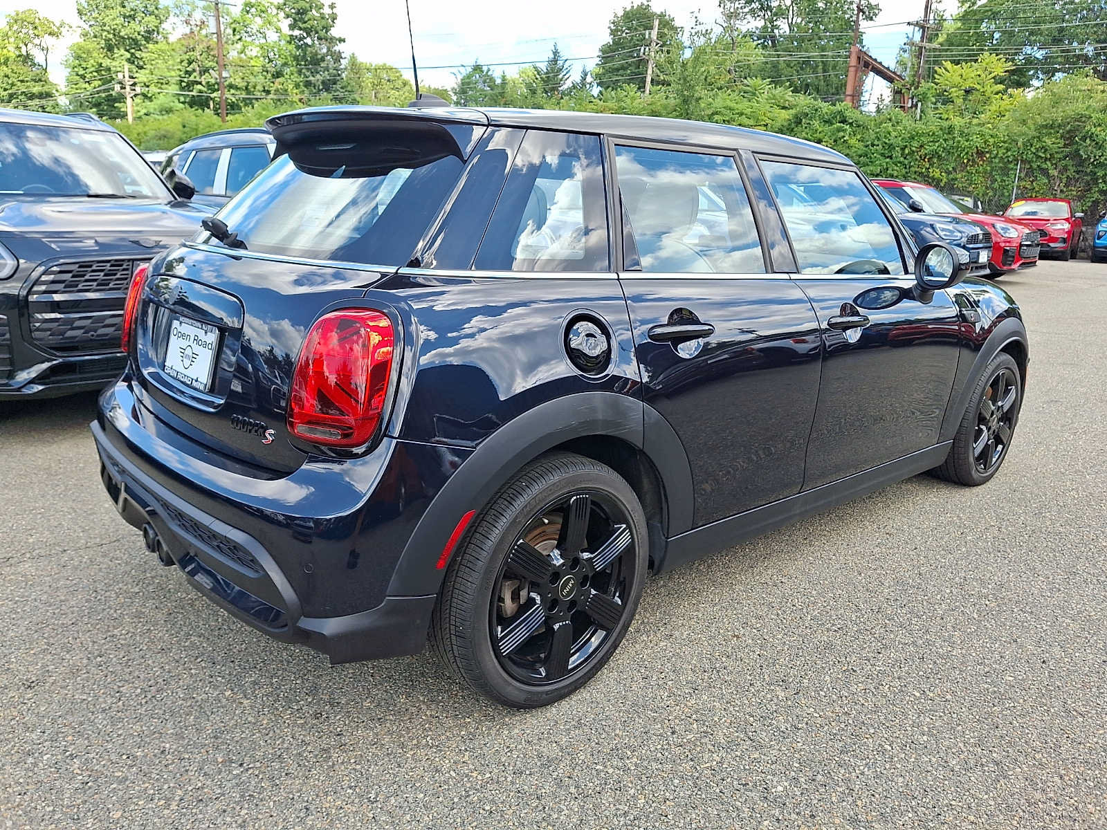 Used 2024 MINI Cooper S FWD image 6