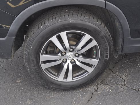 Used 2016 Honda Pilot EX image 9