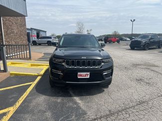 Used 2022 Jeep Grand Cherokee Limited AWD/4WD video 2