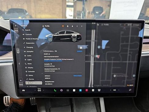 Used 2022 Tesla Model S AWD image 21