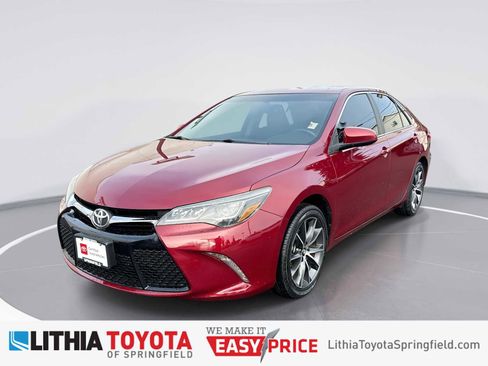 Certified 2017 Toyota Camry XSE image 1