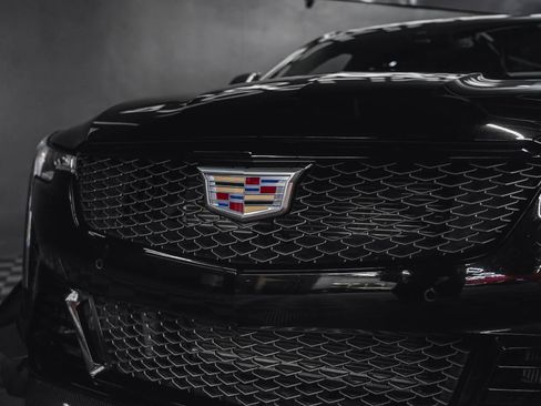Used 2022 Cadillac CT4 V Blackwing w/ Carbon Fiber 1 Package image 4