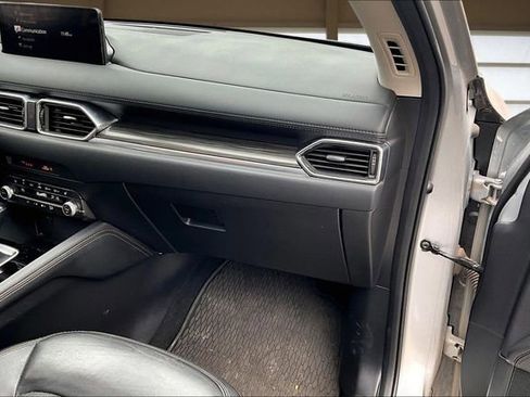 Used 2022 MAZDA CX-5 AWD 2.5 S w/ Premium Package image 17