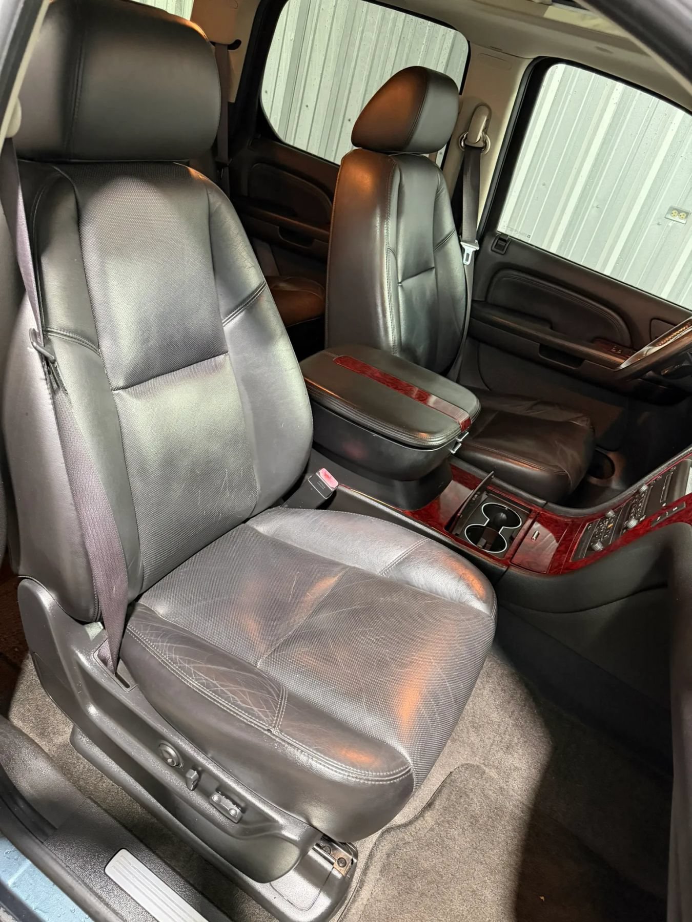 Used 2009 Cadillac Escalade 2WD image 23