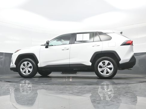Used 2024 Toyota RAV4 LE image 27
