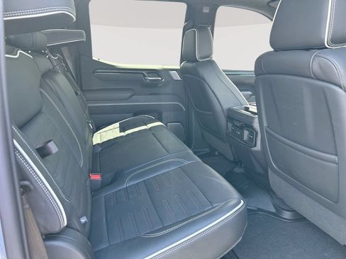 Used 2024 GMC Sierra 1500 AT4X AWD/4WD image 29