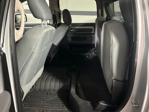Used 2018 RAM 1500 Outdoorsman AWD/4WD image 34