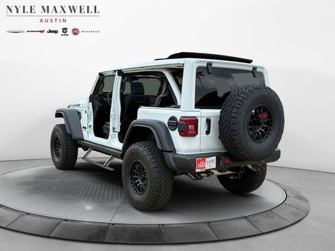 New 2026 Jeep Wrangler Unlimited Rubicon 392 w/ Quick Order Package 27X Moab AWD/4WD image 15