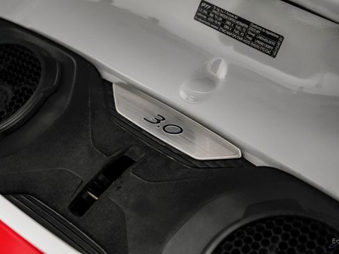 Used 2020 Porsche 911 Carrera image 99