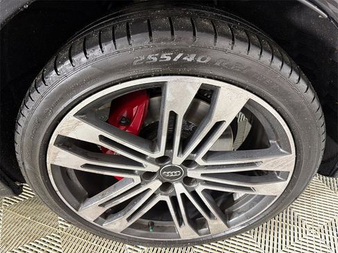 Used 2020 Audi SQ5 Prestige w/ Prestige Package image 14