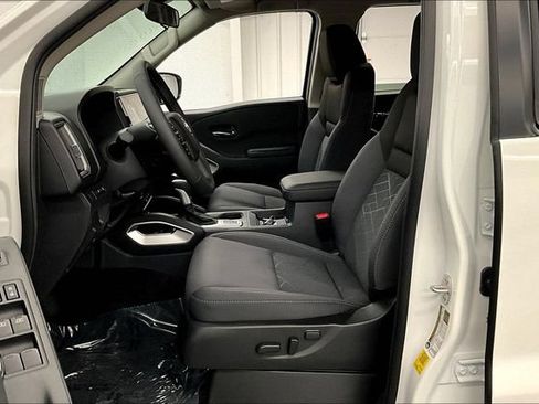 New 2026 Nissan Frontier SV w/ All-Weather Content Package AWD/4WD image 10