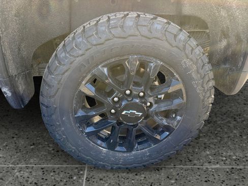 New 2026 Chevrolet Silverado 2500 High Country w/ High Country Premium Package AWD/4WD image 13