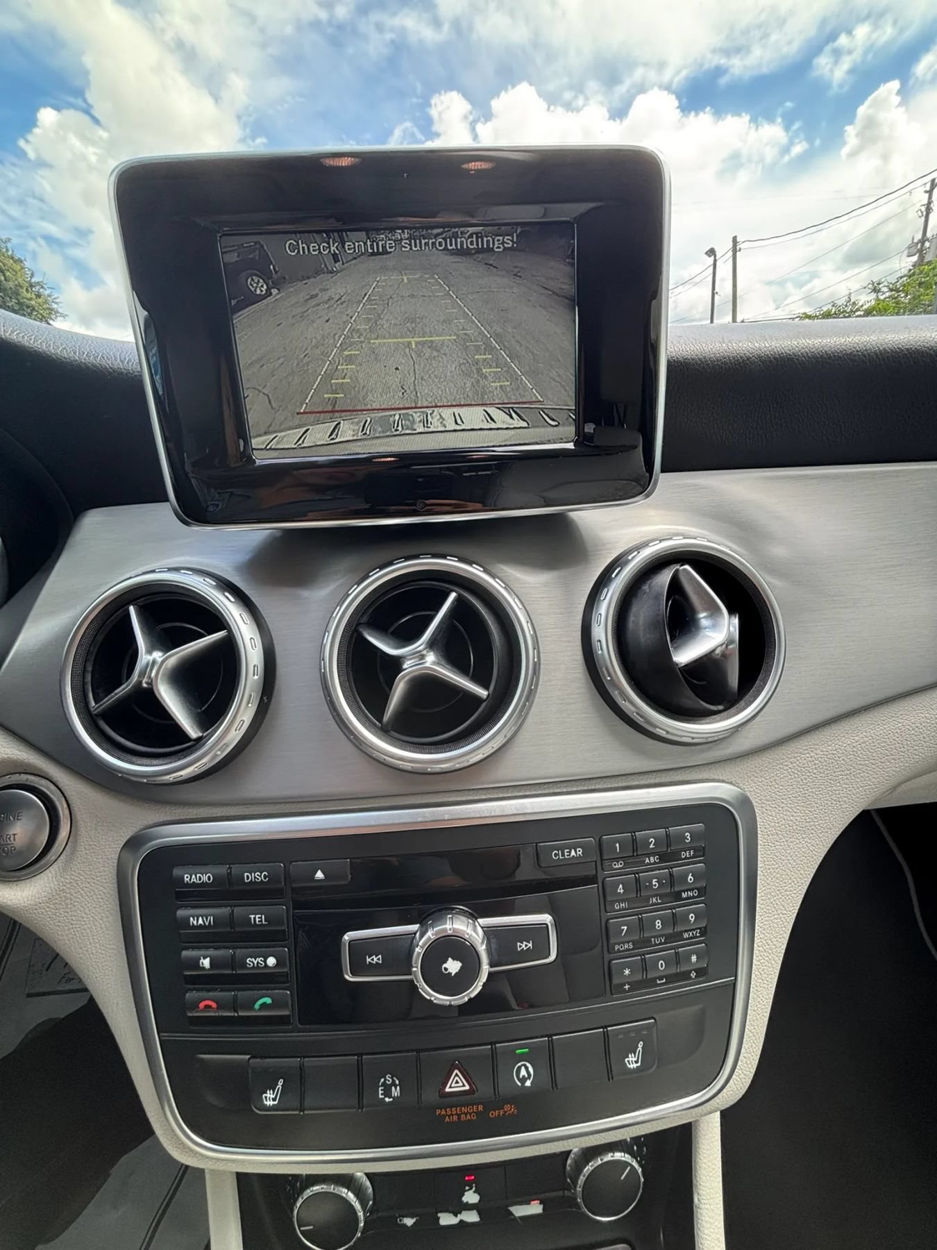 Used 2015 Mercedes-Benz GLA 250 image 12