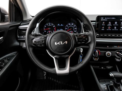 Used 2023 Kia Rio S image 16
