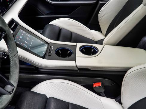 Used 2023 Porsche Taycan GTS w/ Premium Package image 24