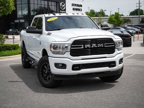 Used 2021 RAM 2500 Big Horn w/ Level B Equipment Group AWD/4WD image 2
