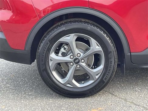 Certified 2025 Ford Escape ST-Line w/ Tech Pack #1 image 7