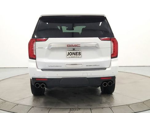 Used 2023 GMC Yukon Denali image 6