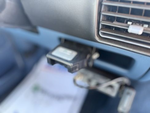 Used 1994 Ford F350 XL image 41