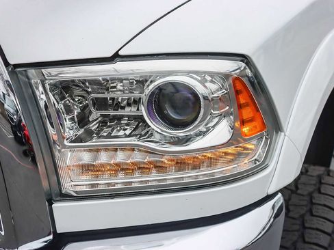 Used 2016 RAM 2500 Laramie w/ Convenience Group image 7