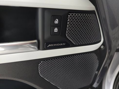 Certified 2021 Land Rover Defender 110 S image 16