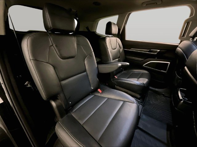 Used 2021 Kia Telluride S AWD/4WD image 26