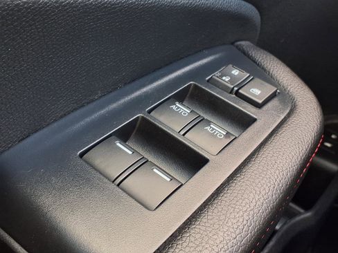 Certified 2022 Honda Pilot Black Edition image 11