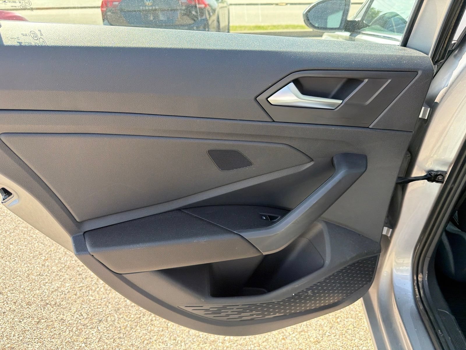 Certified 2023 Volkswagen Jetta SE FWD image 36