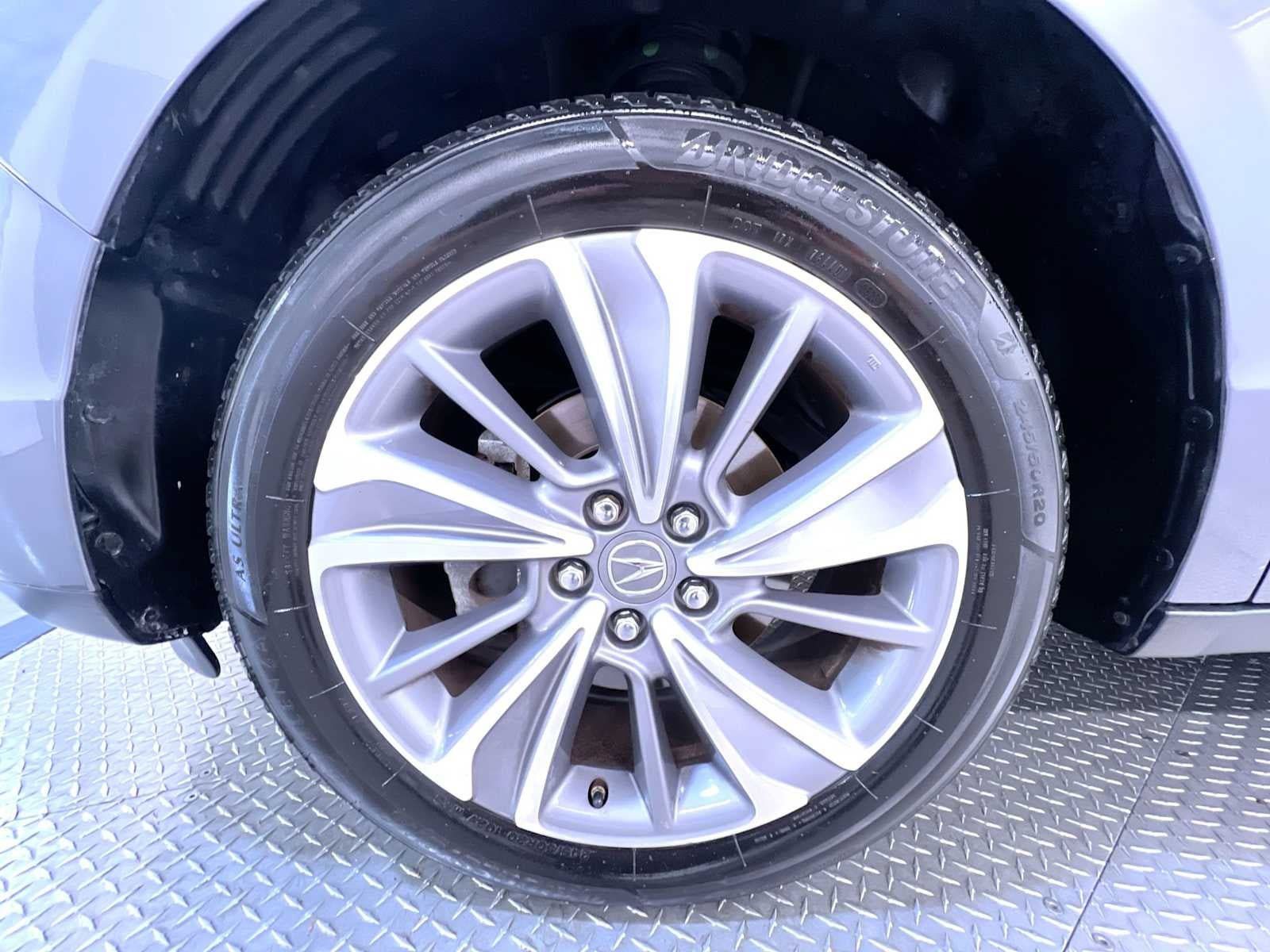 Used 2018 Acura MDX w/ Technology Package AWD/4WD image 10