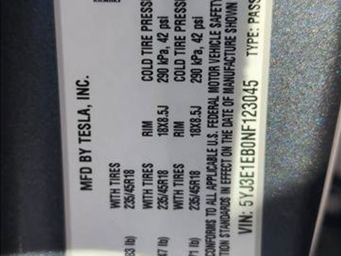 Used 2022 Tesla Model 3 Long Range image 22