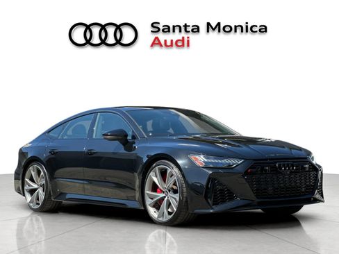 Used 2022 Audi RS 7 Sportback w/ Black Optic Package AWD/4WD image 9