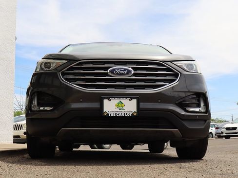 Used 2020 Ford Edge Titanium FWD image 17