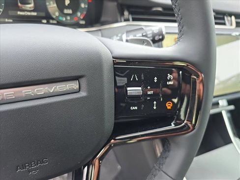 New 2026 Land Rover Range Rover Evoque S AWD/4WD image 19
