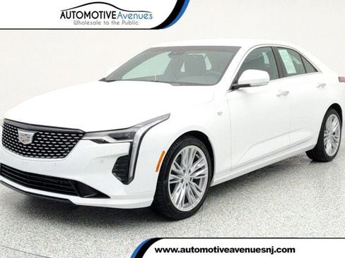 Used 2025 Cadillac CT4 Premium Luxury image 1
