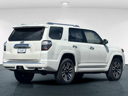 Used 2016 Toyota 4Runner Limited AWD/4WD image 2