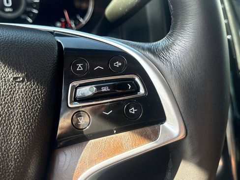 Used 2019 Cadillac Escalade Luxury image 21