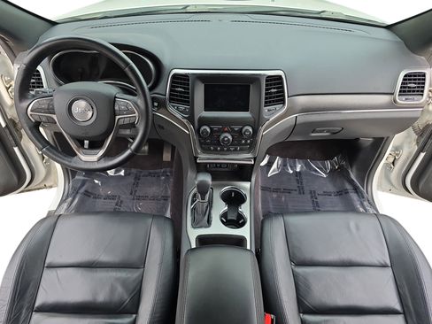 Used 2018 Jeep Grand Cherokee Limited image 9